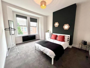 4 Bedroom 10 Mins To City